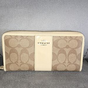 Coach Beige and Cream Signature Wallet